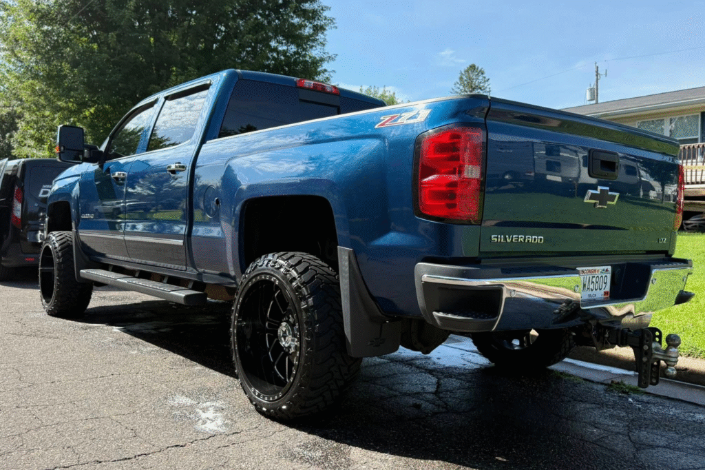 car detailing services 